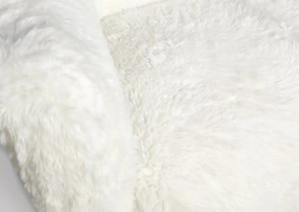 BAYER WHITE SWIVEL CHAIR - Image 4