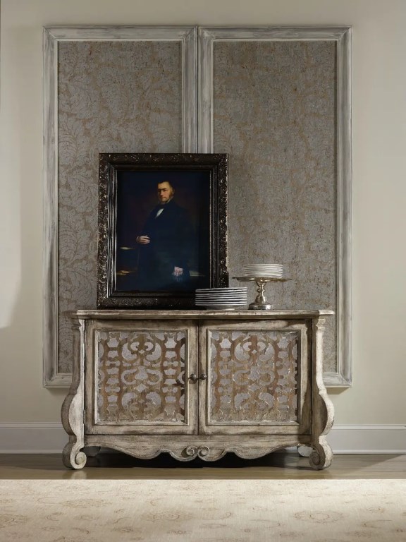 CHATELET TWO DOOR CREDENZA - Image 4