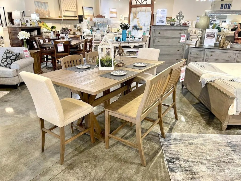IMPERIAL VALLEY COUNTER TABLE - Image 8